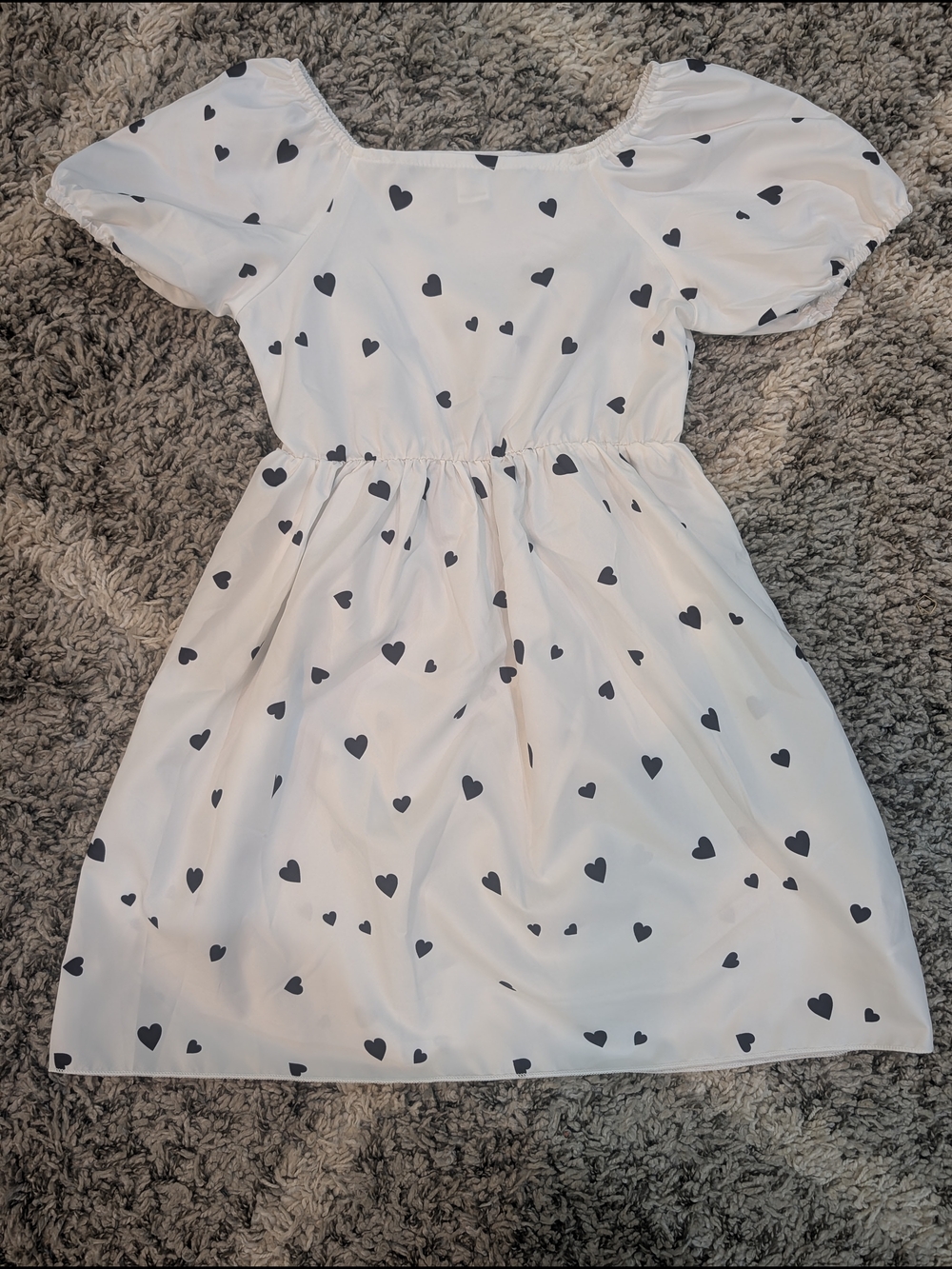Kids White Heart Print Puff Sleeve Dress